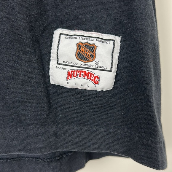 Los Angeles Kings NHL Vintage 90s Nutmeg Mills  Black Graphic T-Shirt - Size XL - Picture 3 of 9